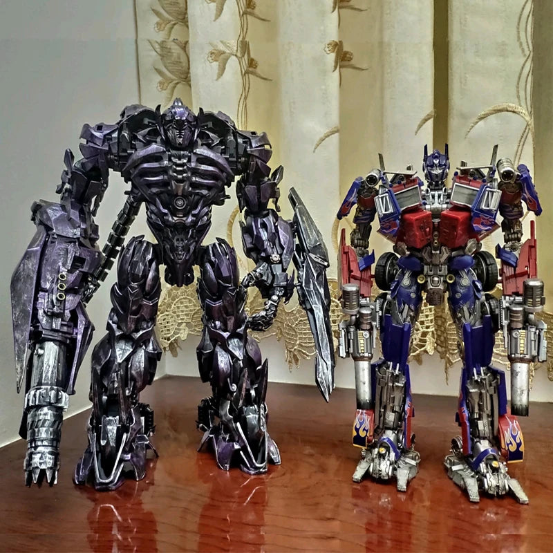 Figura Transformers Shockwave ZS01 35cm — Robot Coleccionista Decepticon