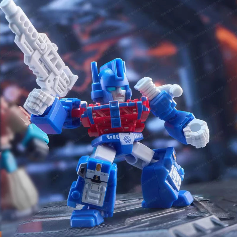 Figura Transformers Ultra Magnus Blokees Explosion — Espada Desenvainada Humo de Batalla