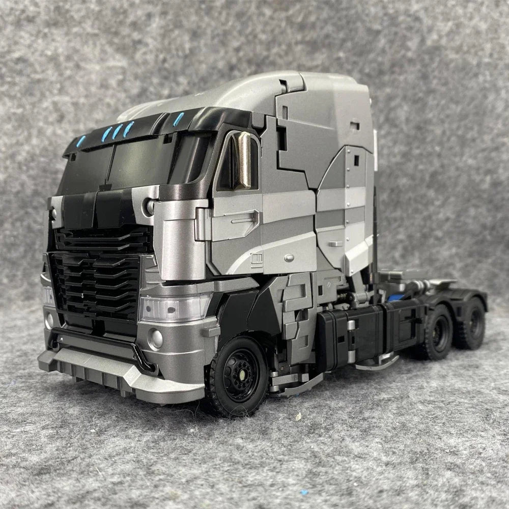 Figura Transformers Galvatron Negro FL01 — Modo Camión Gris Fury Leader