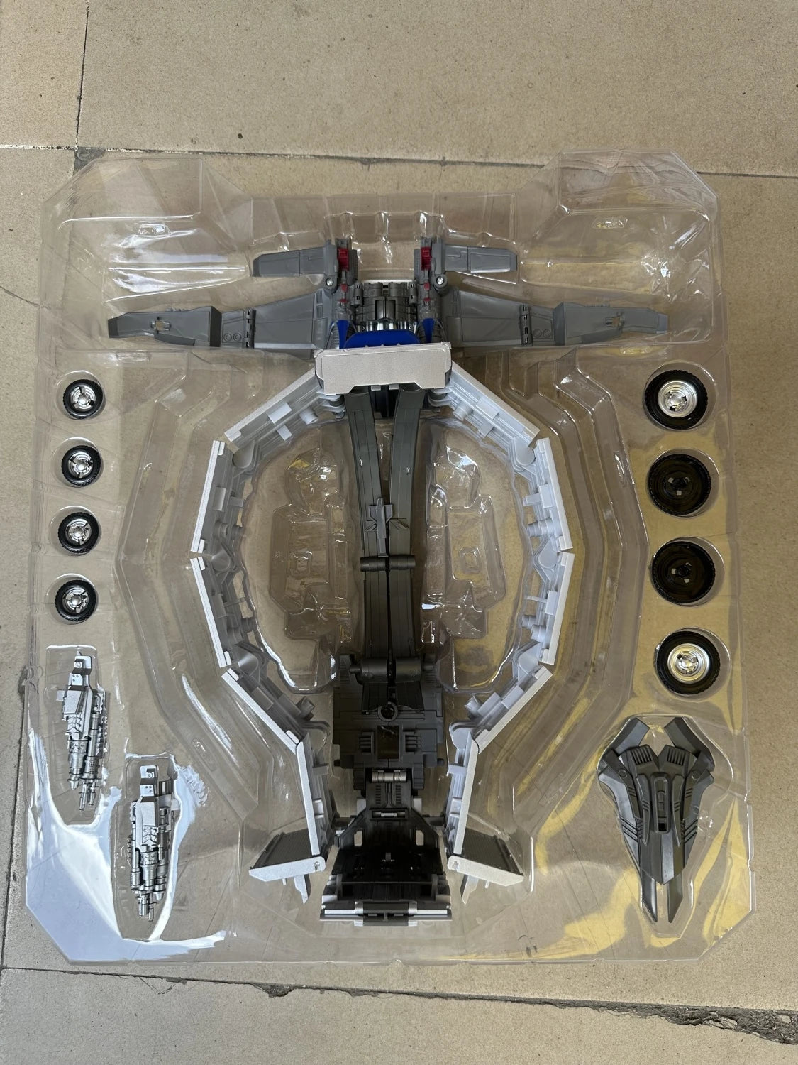 Accesorio Transformers Remolque CY01 — Estructura Plateada Compatible TW1022