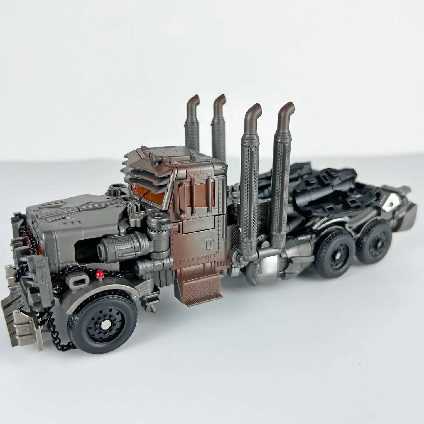 Figura Transformers Scourge Modo Bestia TW1031 — Cromo Cuadrúpedo Accesorios Completos