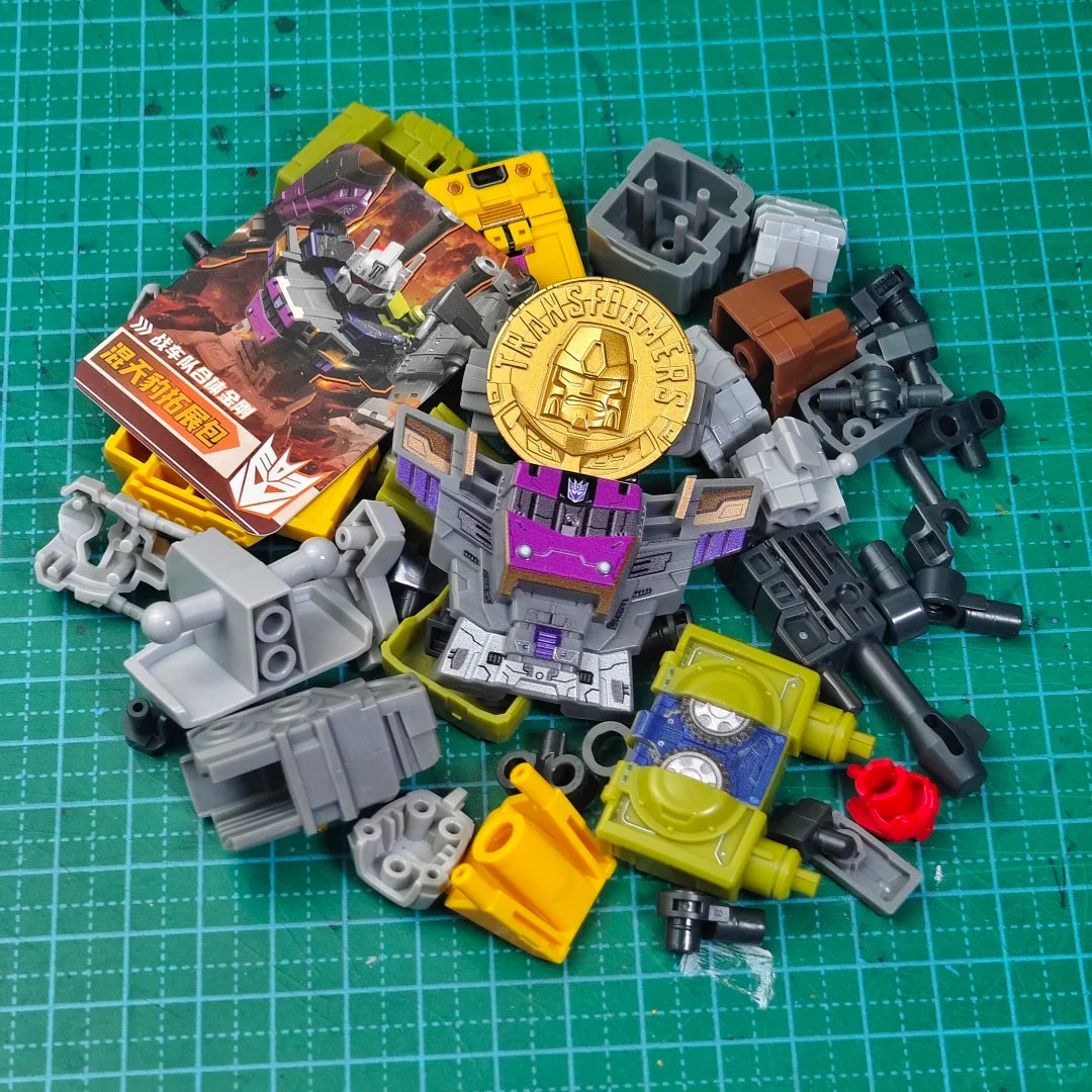 Figura Transformers Bruticus Blokees — Blind Box Combinador Miniatura Cinco Piezas