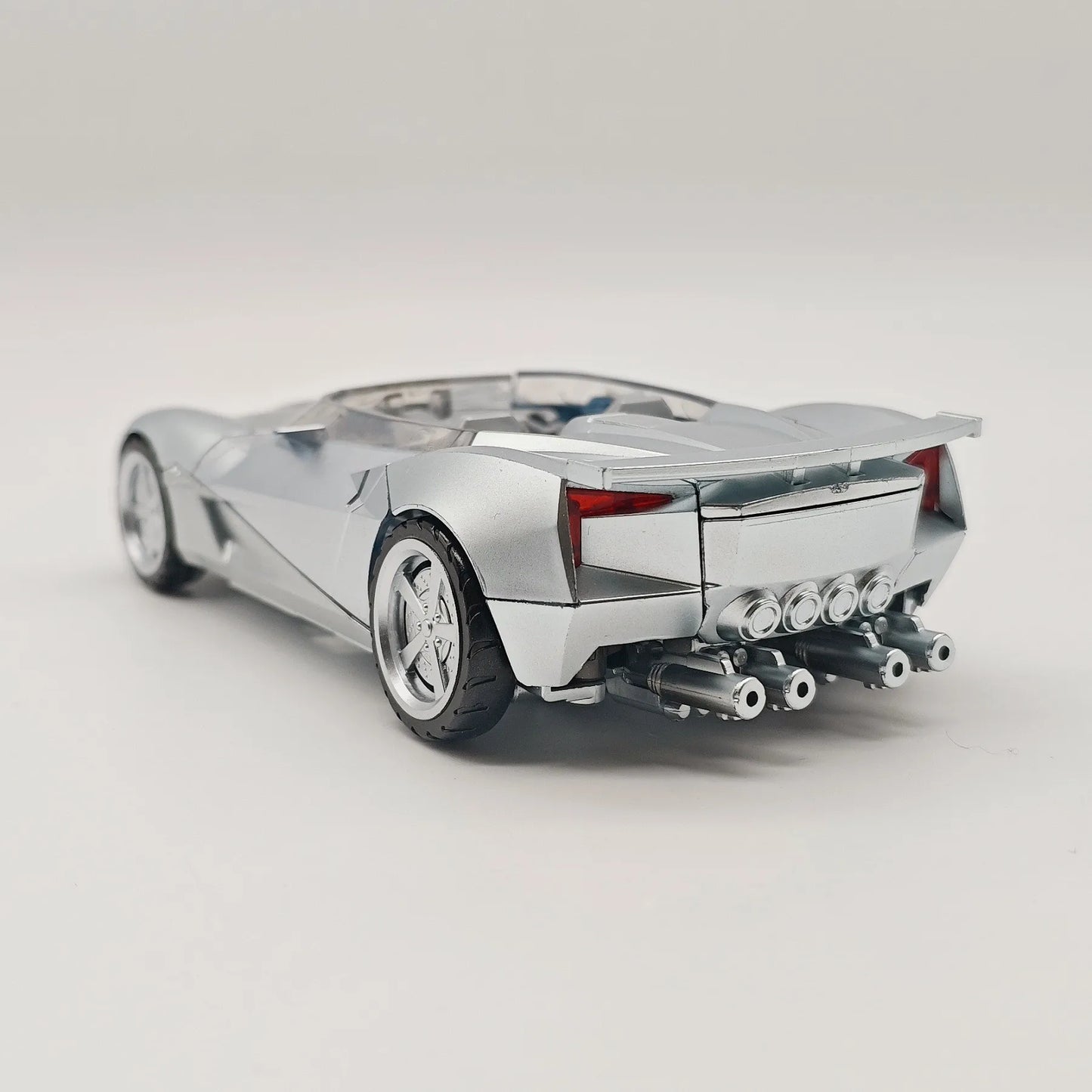 Figura Transformers Sideswipe War Dancer — Bailarín de Guerra Rojo y Plateado