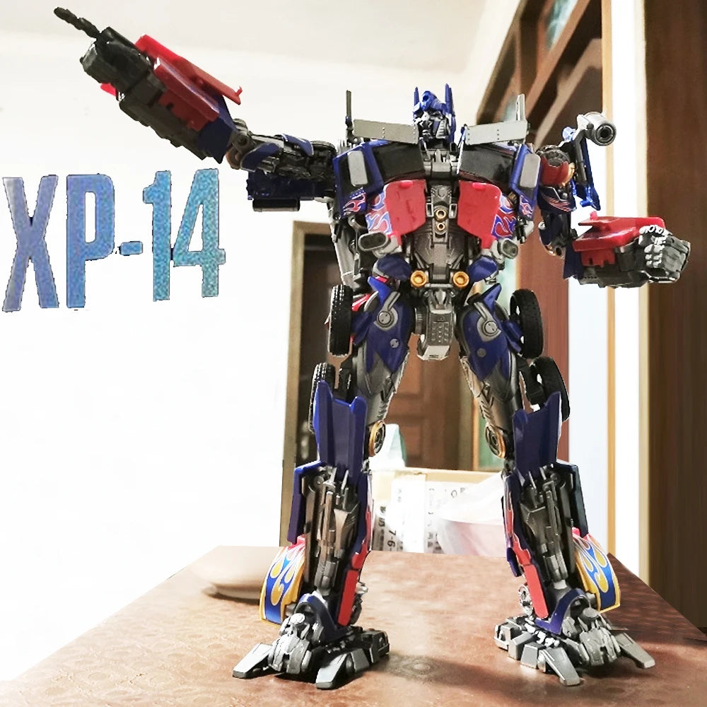 Figura Transformers Optimus Prime XP14 — Comandante Robot Articulado